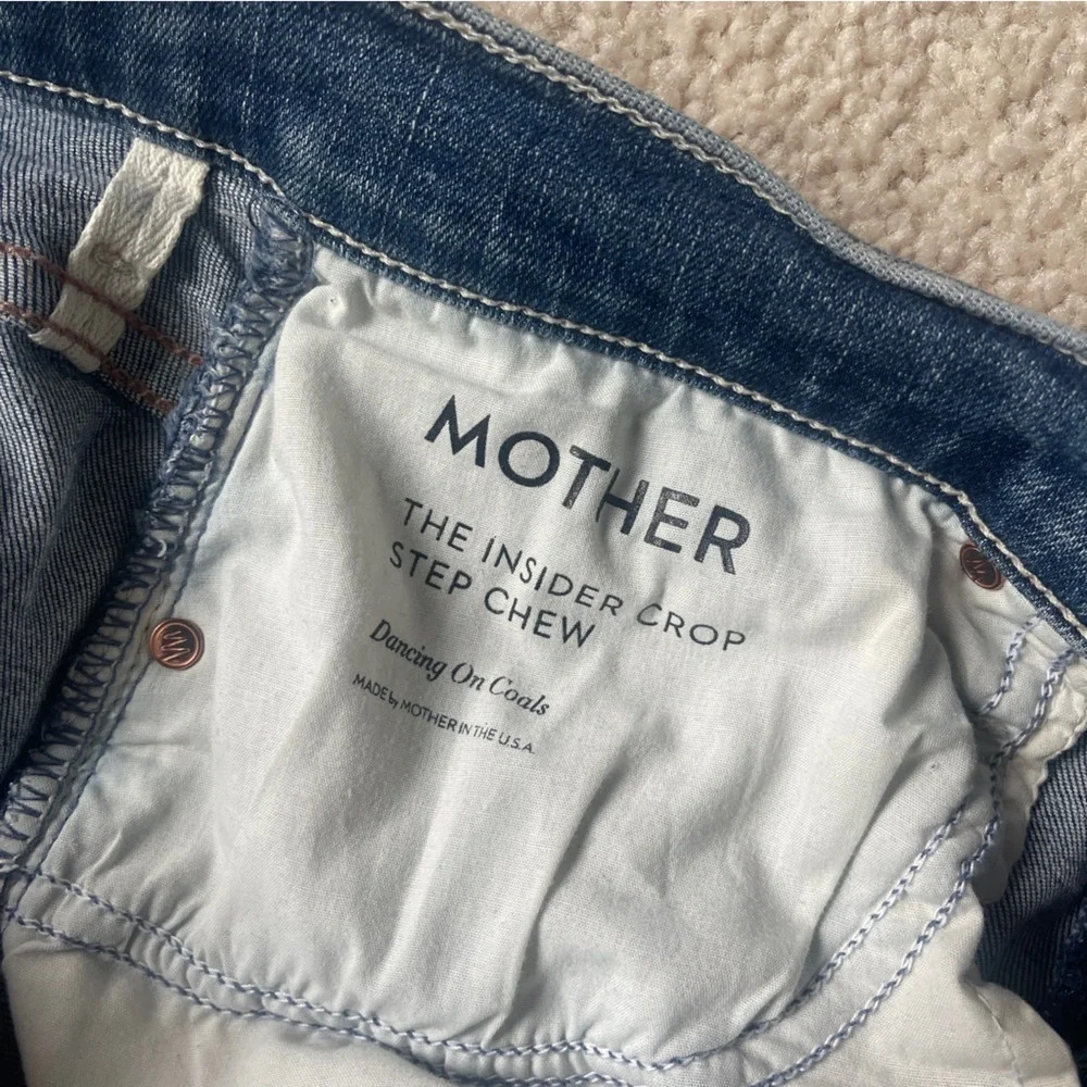 Mother Insider Crop Step Chew Dancing On Coals Jeans Distressed - Picture 5 of 9